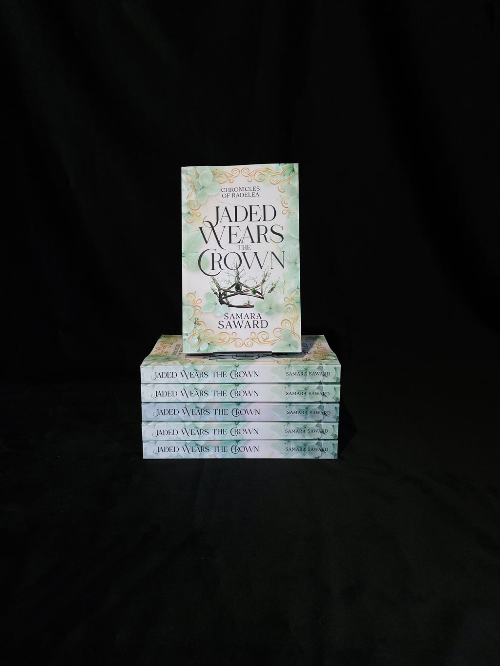 Jaded Wears the Crown - Samara Saward